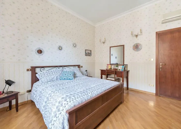 Re Di Roma Vintage Apartment